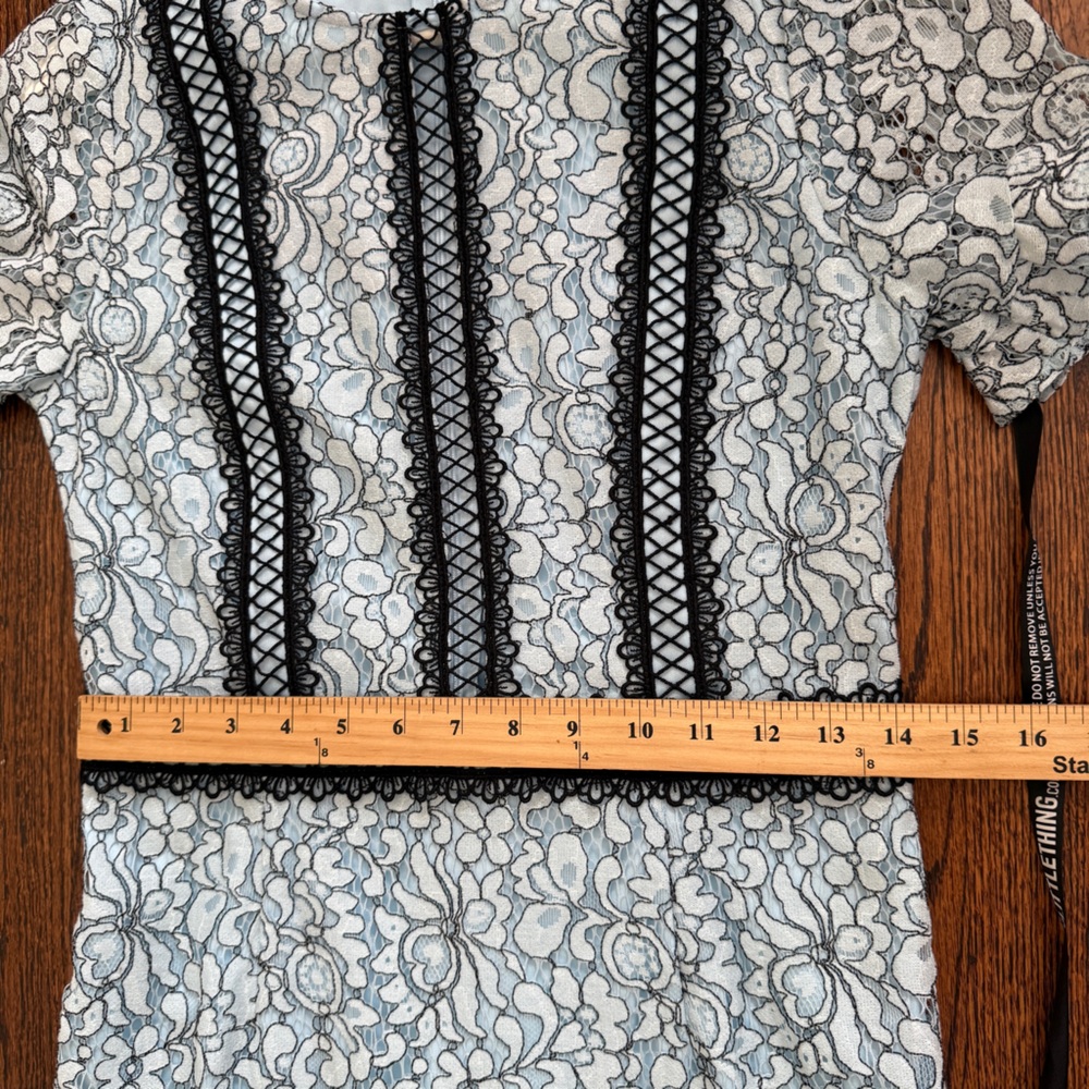 PrettyLittleThing Women’s Dusty Blue Lace Ruffle‎ Detail Midi Dress Size 8 New - Picture 11 of 15
